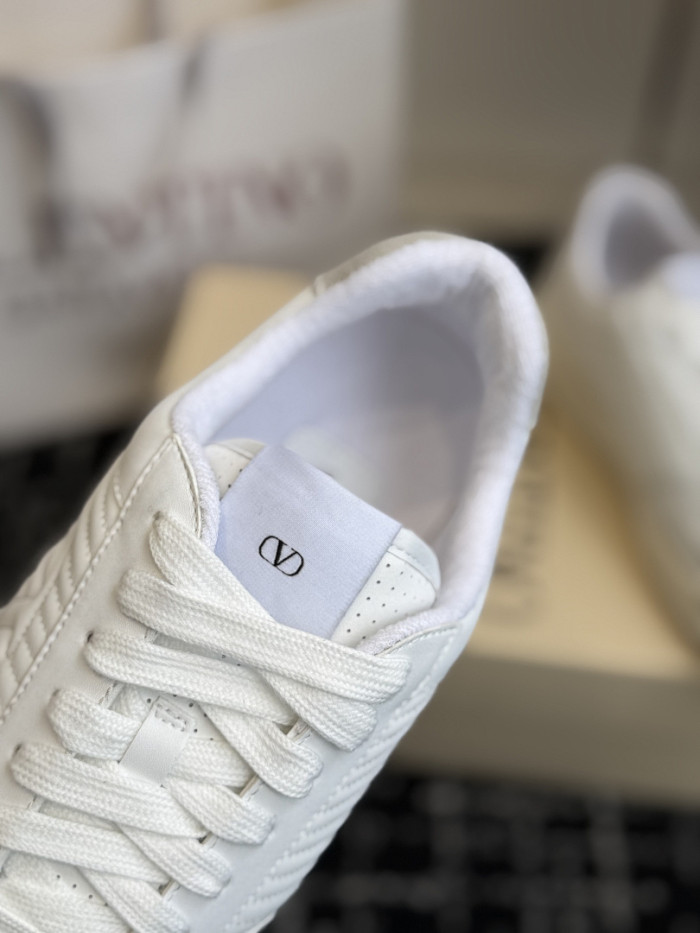 V*LENTINO SNEAKERS VA1085-284