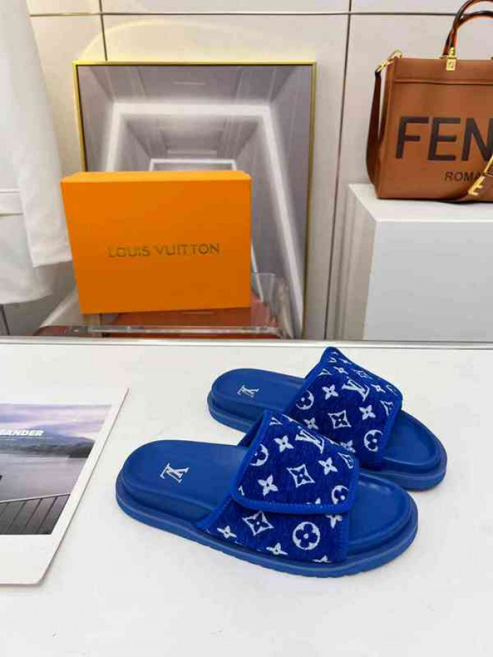 1*V SLIPPERS 11V0107-028