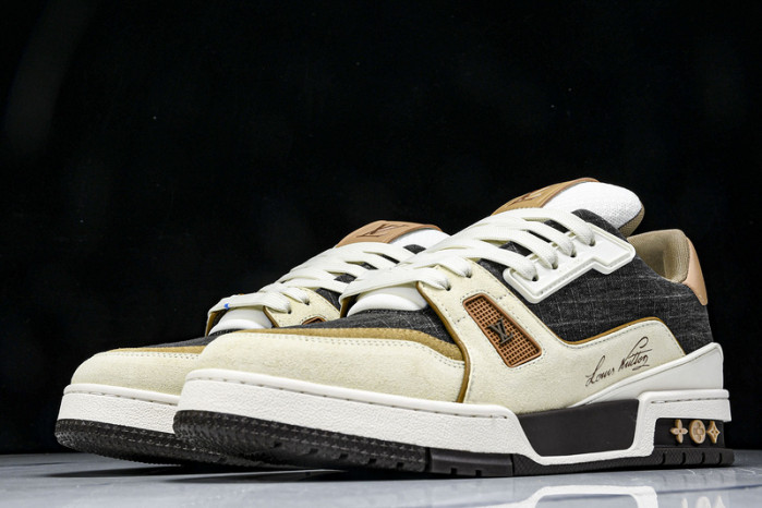 1V TRAINER 1V0425-327