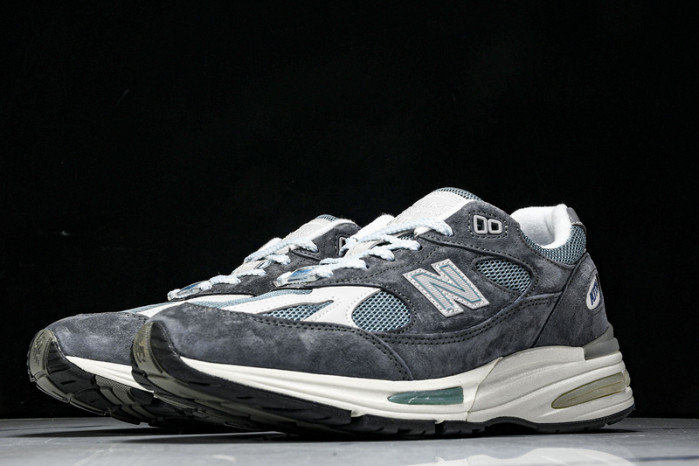 New Balance NB 991V2 Made in UK Osaka Pack U991KH2