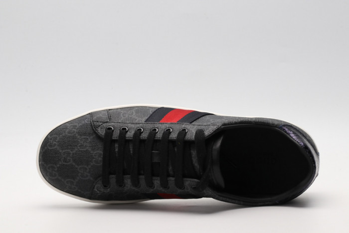 G*u*i low-top sneaker g582-2369