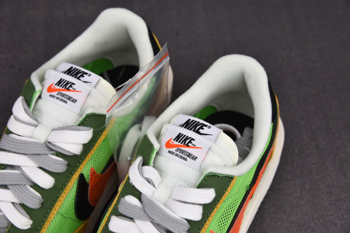 nike ld waffle sacai green multi bv0073-300