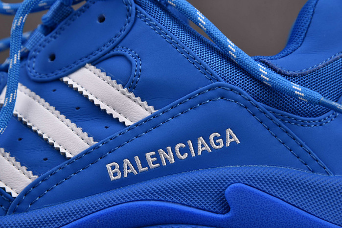 blcg sneaker triple.s sneakers 566932 w1fc3 9563