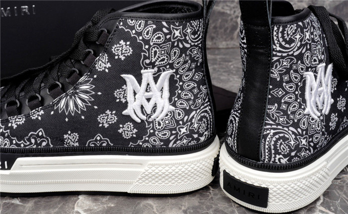 amir1 sneaker tu582-027