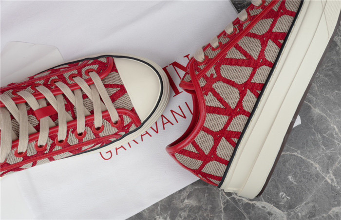 v*lentino sneakers va1085-226