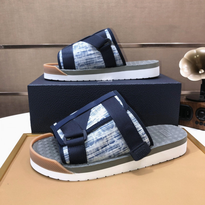 DIOR SLIPPERS