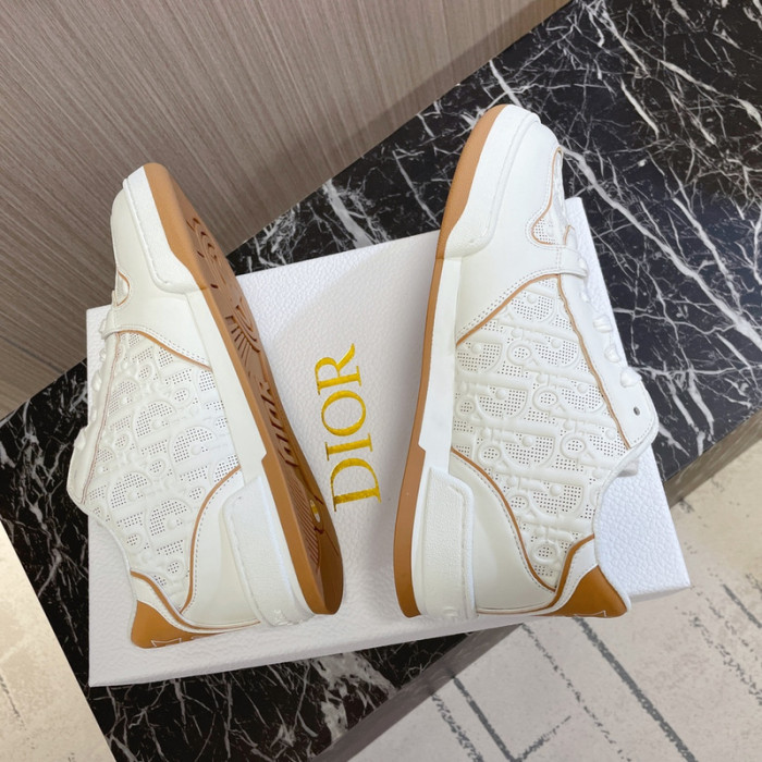 D10R SNEAKERS D896-098