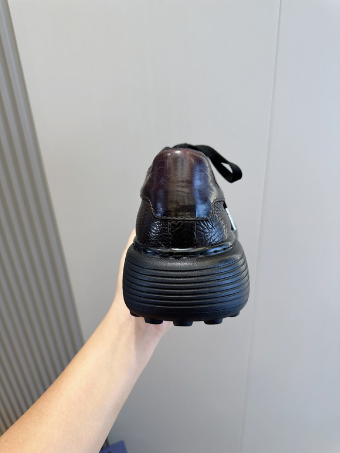 D10R SNEAKERS D896-105