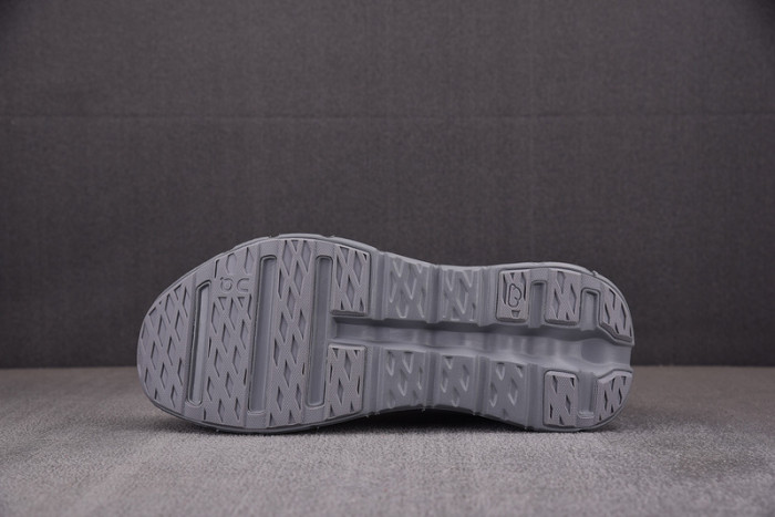 L0EWE SNEAKERS T0425-084