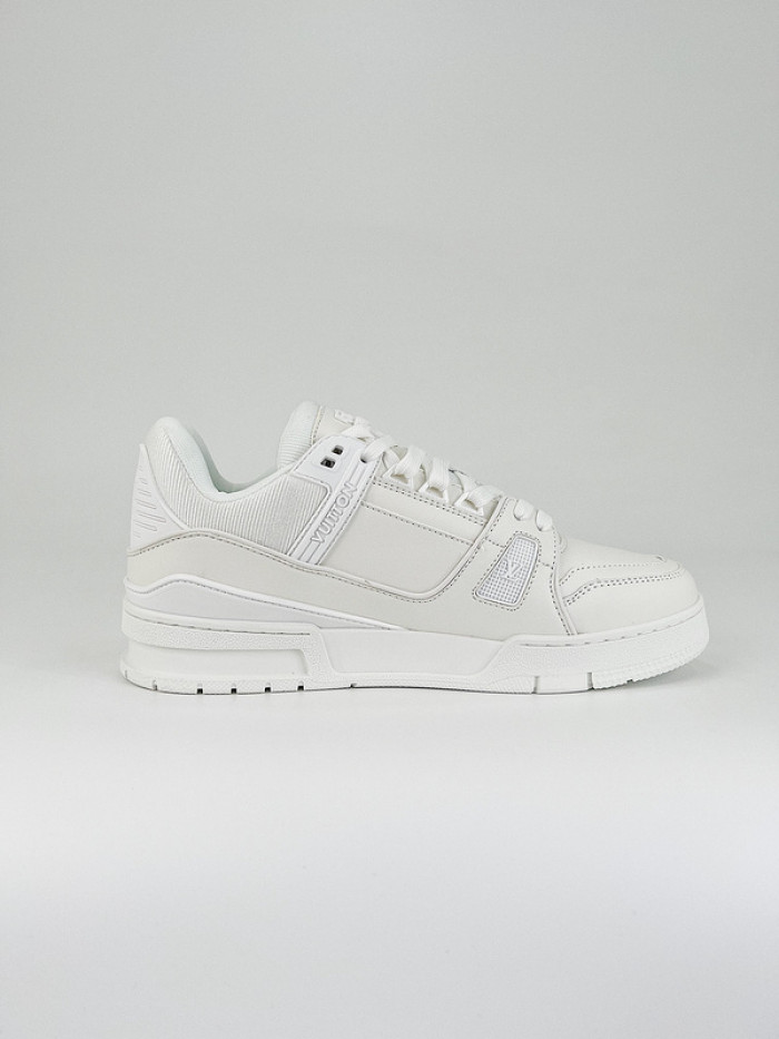 1V SNEAKERS 1V0425-112