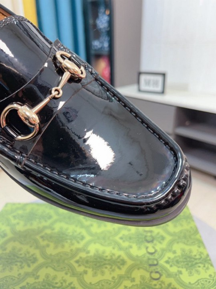 G*u*i1 loafers gu0613-073