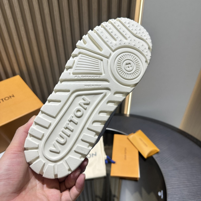 1V SNEAKERS 1V0425-141