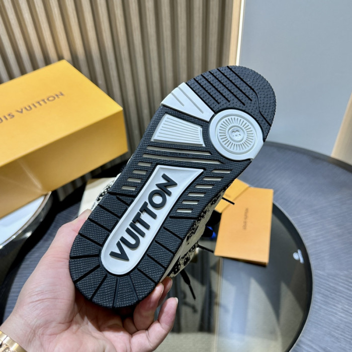 1V SNEAKERS 1V0425-164