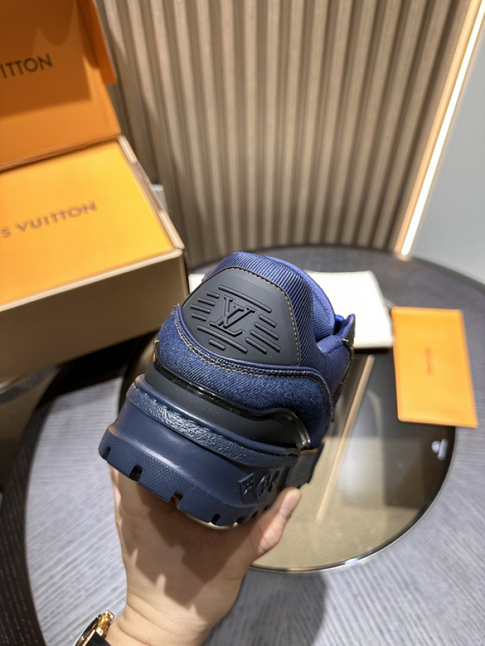 1V SNEAKERS 1V0425-170