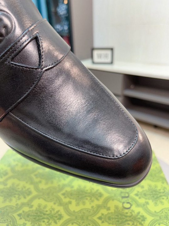 G*u*i1 loafers gu0613-079