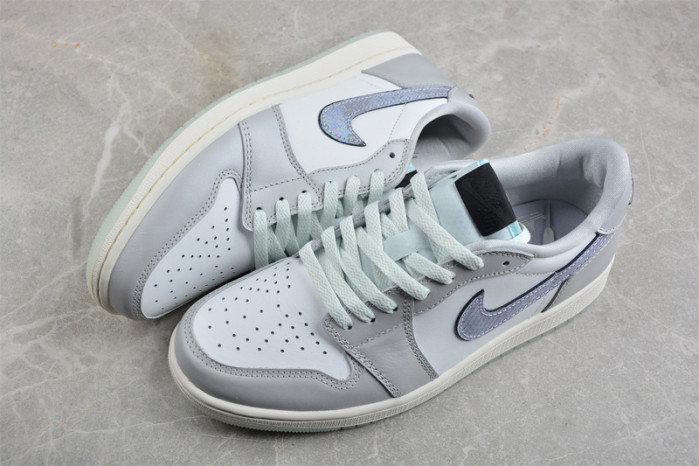 Air Jordan 1 Retro Low OG 