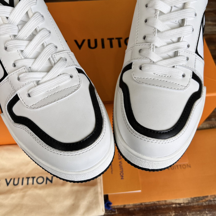 1V SNEAKERS 1V0425-205