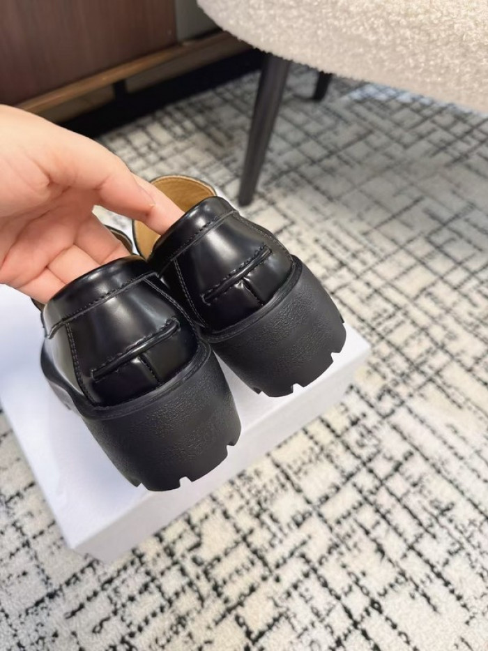 D10R SNEAKERS D896-124