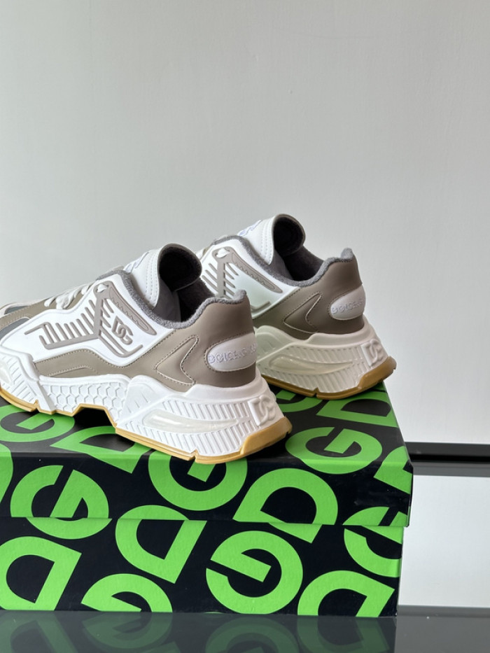 D.G. Sneakers DG210-195