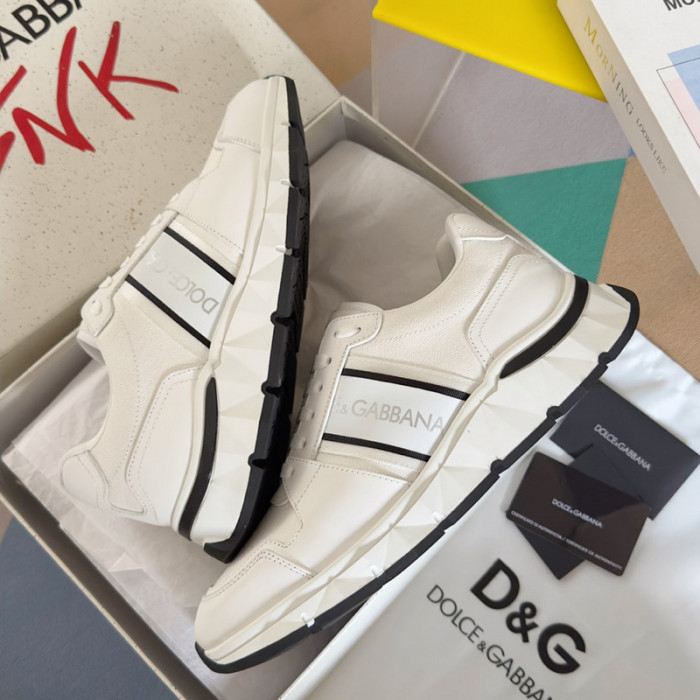 D.G. Sneakers DG210-198