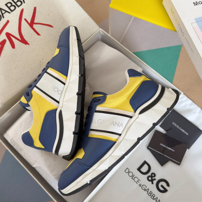 D.G. Sneakers DG210-200