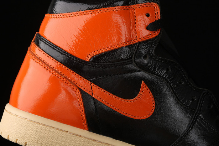 air jordan 1 retro high shattered backboard 3.0 555088-028