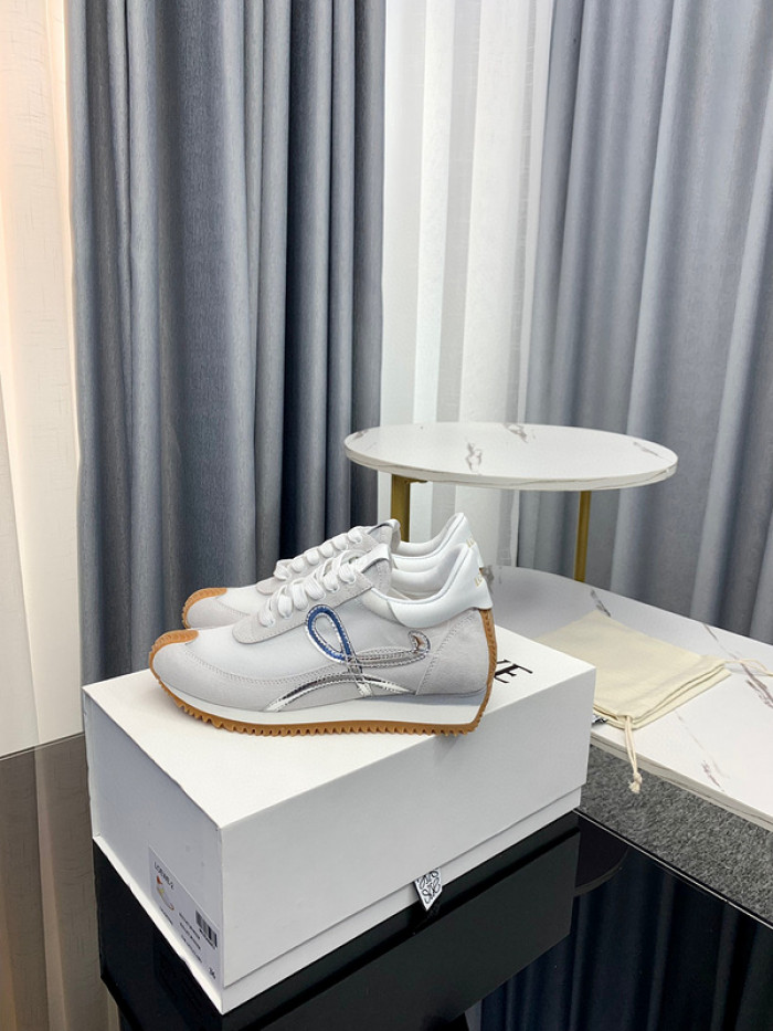 L0EWE SNEAKERS T0425-094