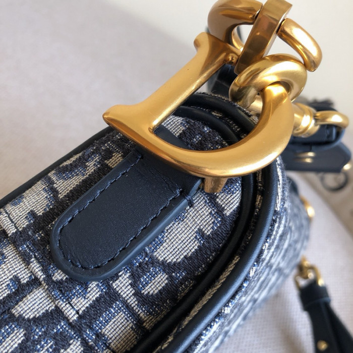 D*R bag 25.5 x 20 x 6.5cm B0113-163