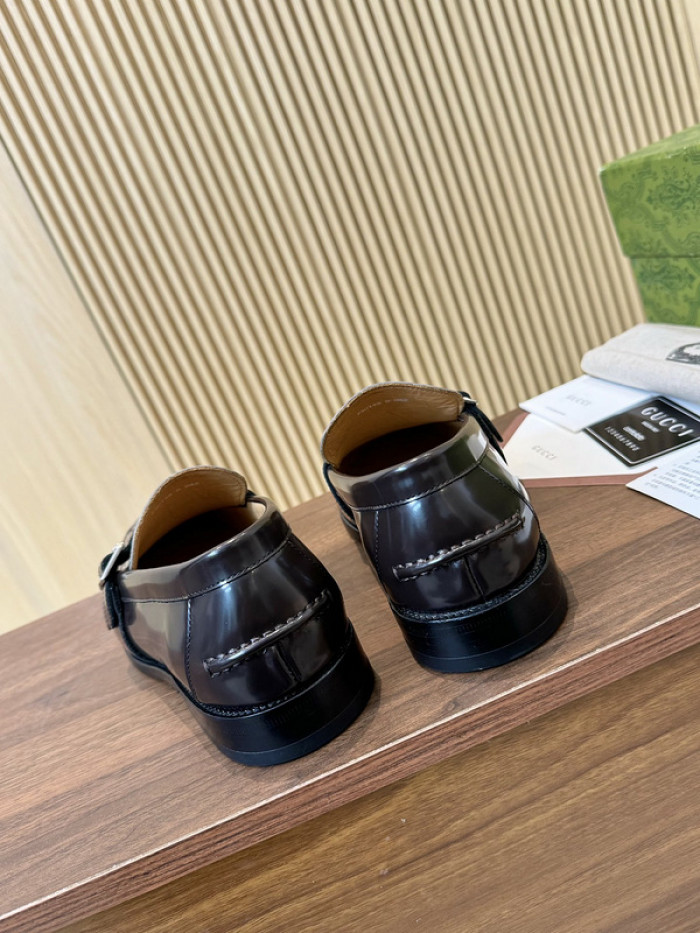 G*u*i1 loafers gu0613-063