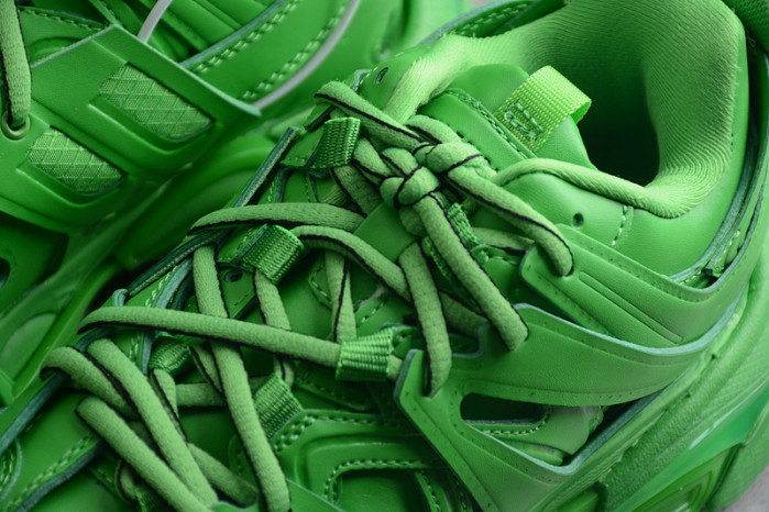 BLCG Track Trainer Green W2LB1 3951