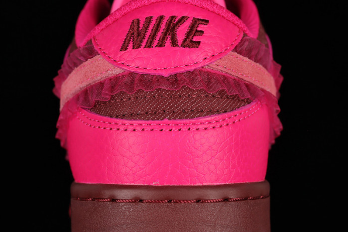 nike dunk low valentine
