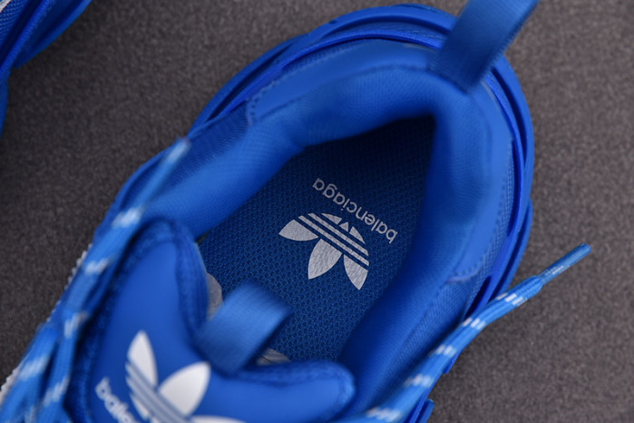 blcg sneaker triple.s sneakers 566932 w1fc3 9563