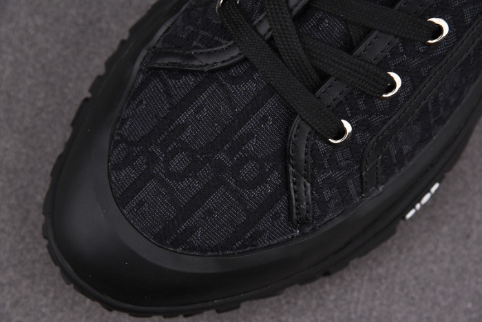 d10r b28 sneakers high top