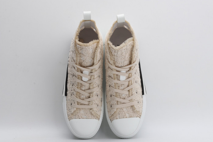 D10R B23 Sneakers High Top