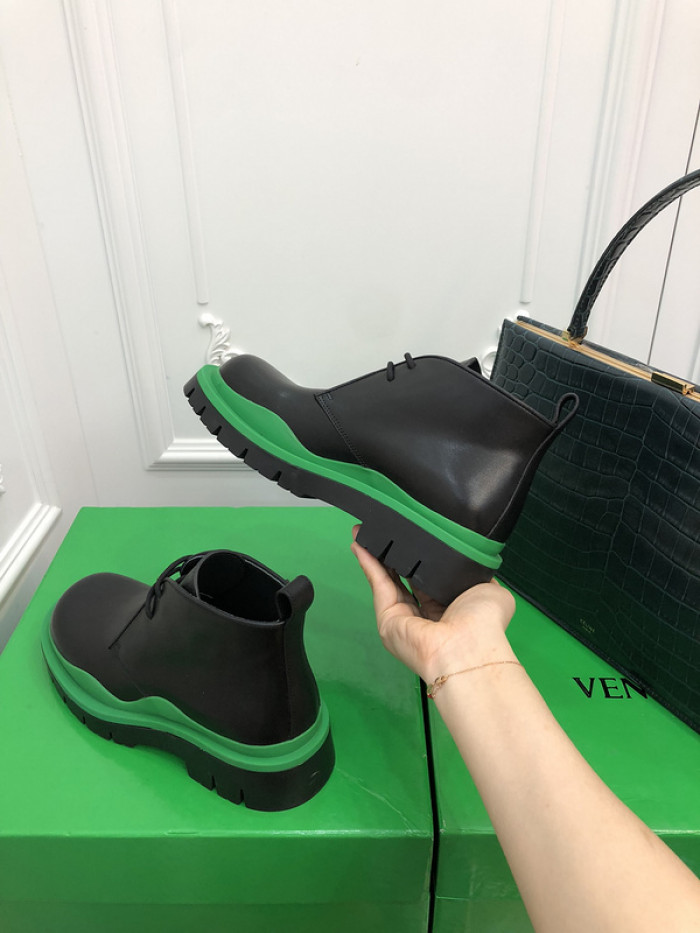 Bo*te*ga ve*ne*ta sneaker