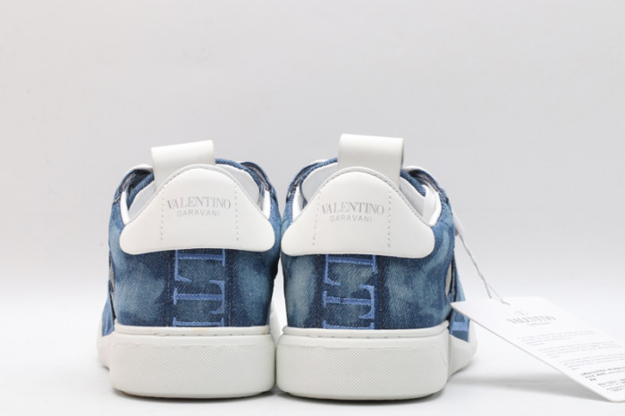 v*lentino sneakers va1085-222