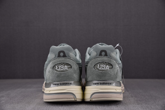 new balance 993 miusa kith pistachio mr993kh1