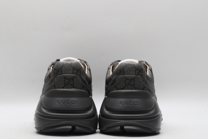 G*u*i trainer sneaker gu029