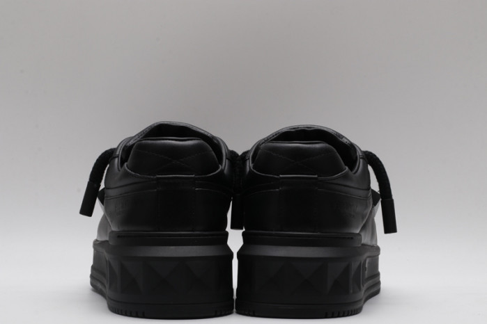 v*lentino sneakers va1085-235