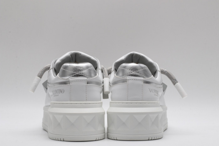 v*lentino sneakers va1085-236