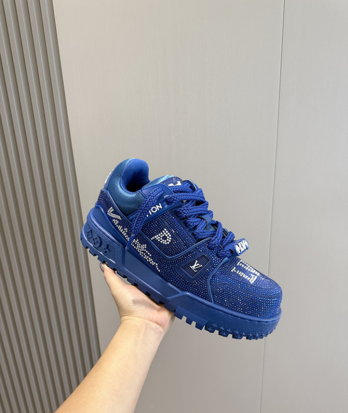 1V SNEAKERS 1V0425-032