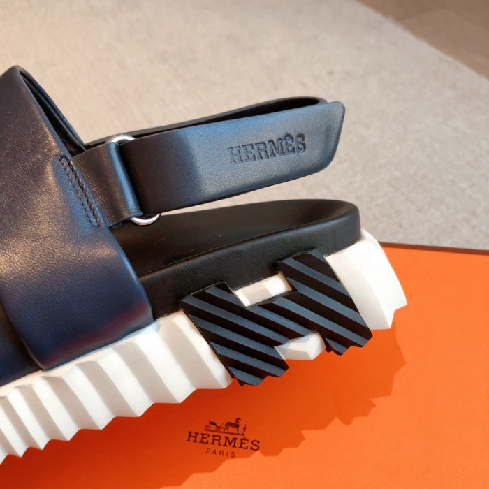 he*mes slide cu526-2072