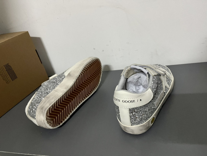 g0lden g00se gg0529-011