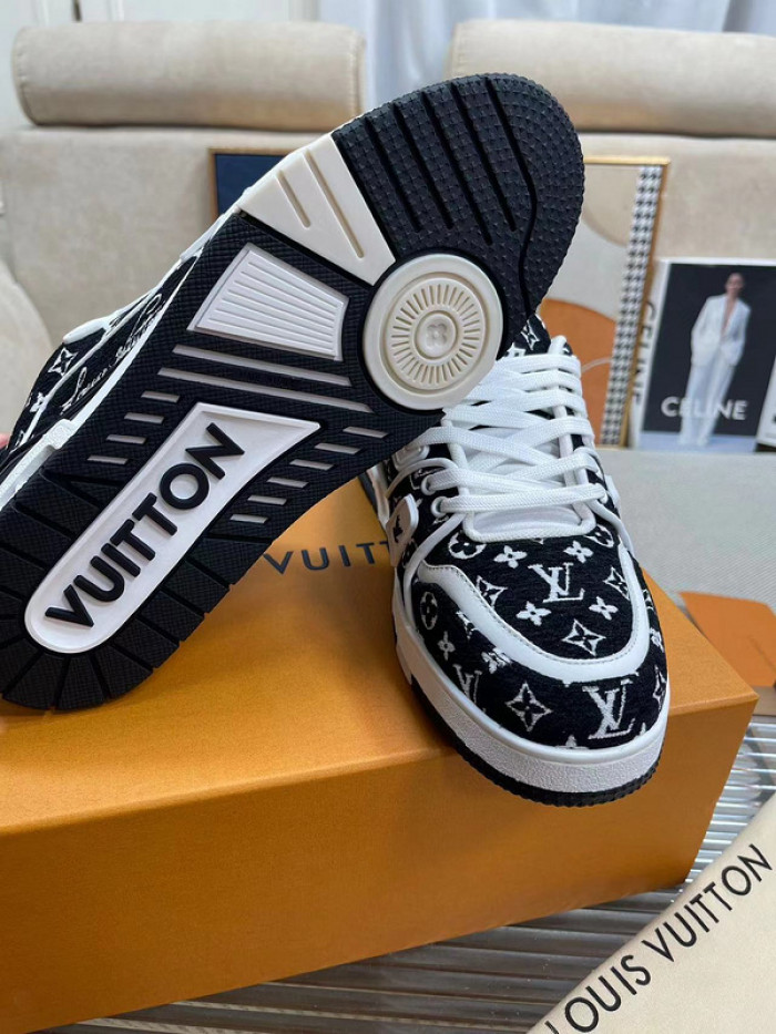 1V SNEAKERS 1V0425-063