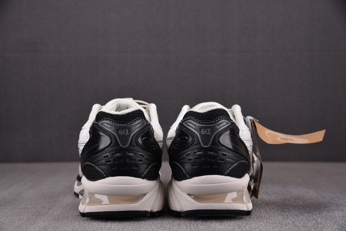 As*ic*s 1201a922-100