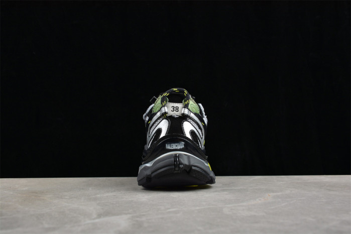 BLCG RUNNER SNEAKER 779064 warxp