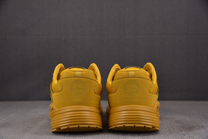 D10R B30 SNEAKERS B3092