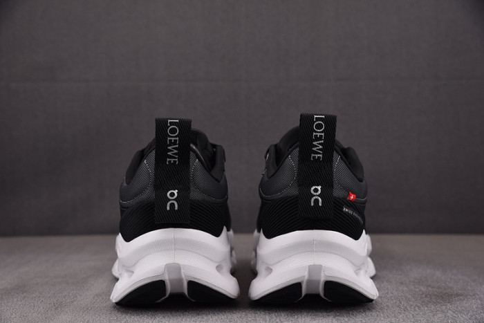 L0EWE SNEAKERS T0425-088