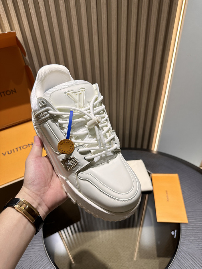 1V SNEAKERS 1V0425-173