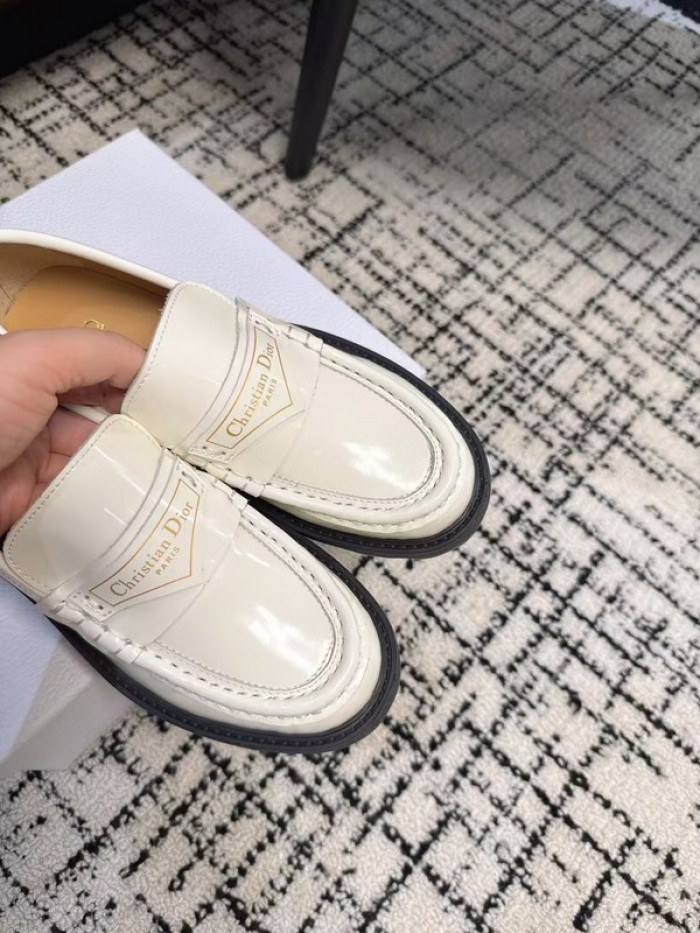 D10R SNEAKERS D896-125